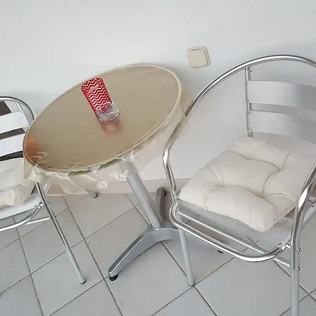 Apartman Mira *
