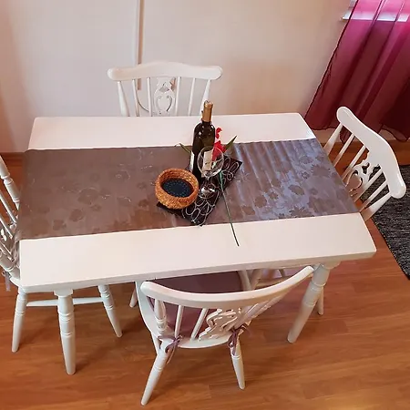 Apartman Mira
