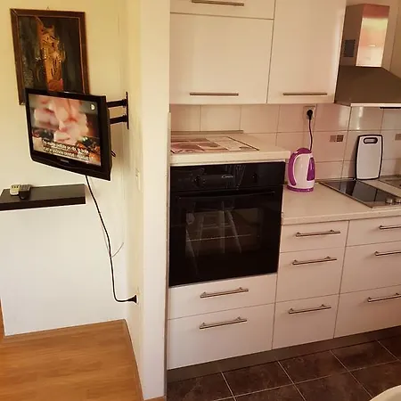 Apartman Mira Marina