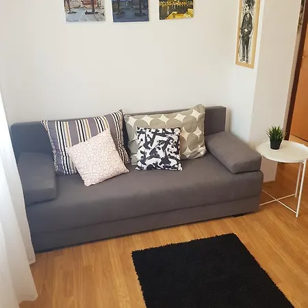 Apartman Mira Marina
